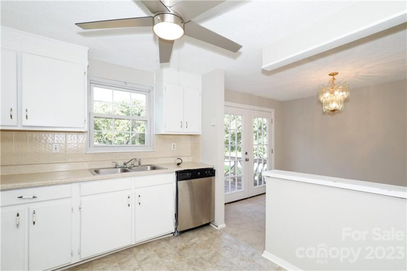 Property image 4 at 11506 Antebellum Drive, Charlotte, NC 28273