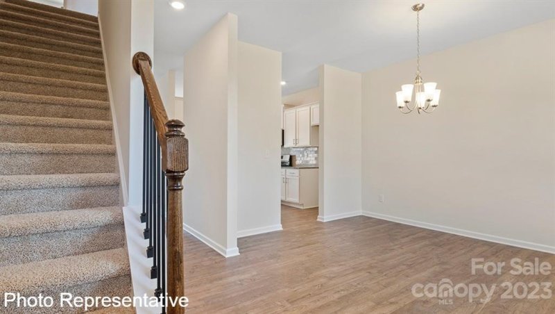 Property image 2 at 812 Monterey Court, Asheville, NC 28806