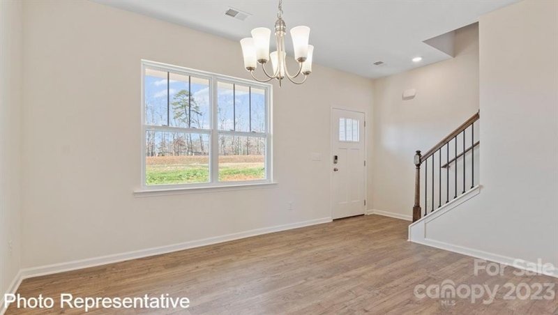 Property image 3 at 812 Monterey Court, Asheville, NC 28806