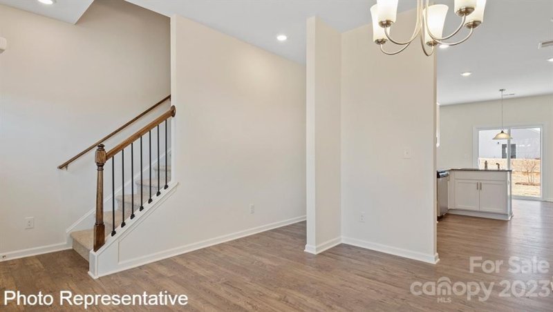 Property image 4 at 812 Monterey Court, Asheville, NC 28806