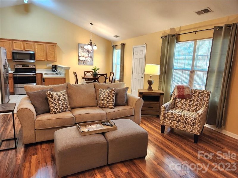 Property image 3 at 6623 Sunman Road, Charlotte, NC 28216