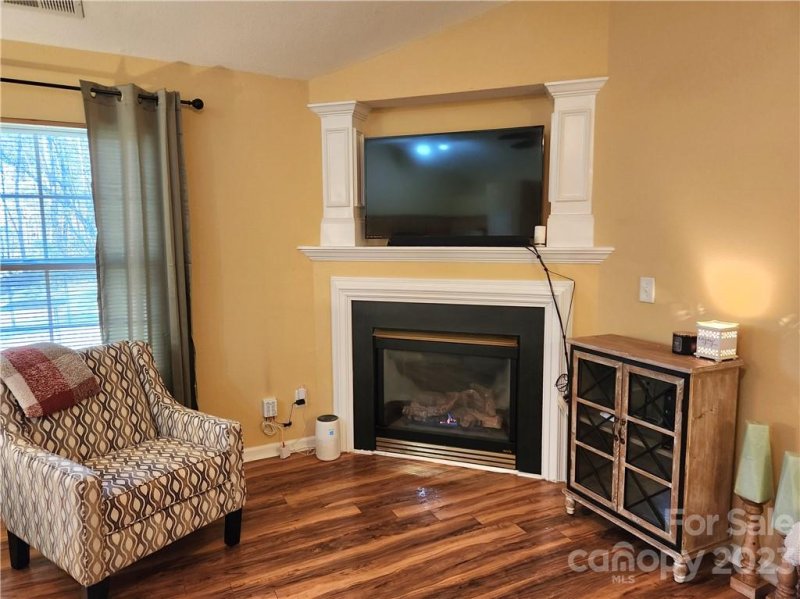 Property image 4 at 6623 Sunman Road, Charlotte, NC 28216
