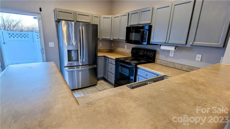 Property image 4 at 422 Delta Drive, Fort Mill, SC 29715