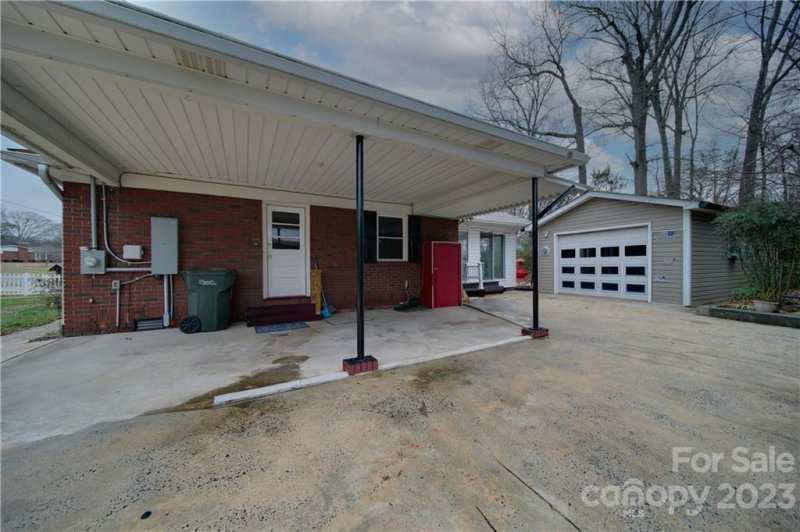 Property image 2 at 12 Rosedale Drive, Concord, NC 28027