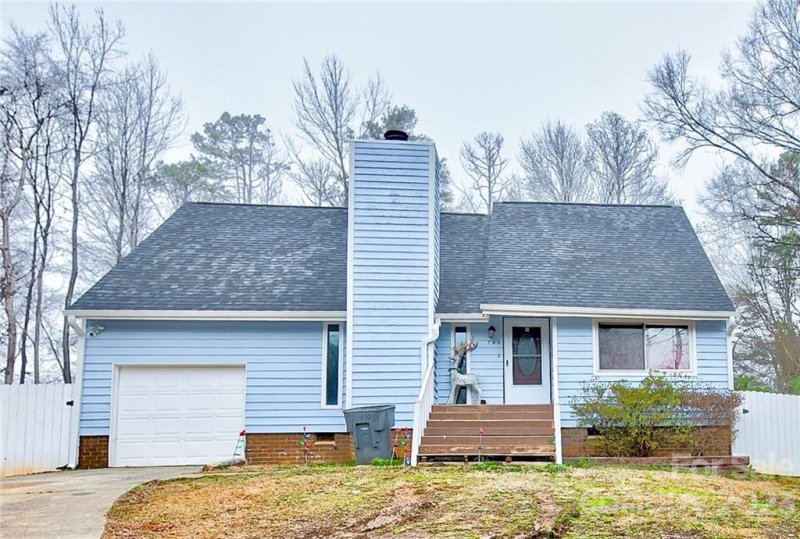 7705 Oak Canyon Lane