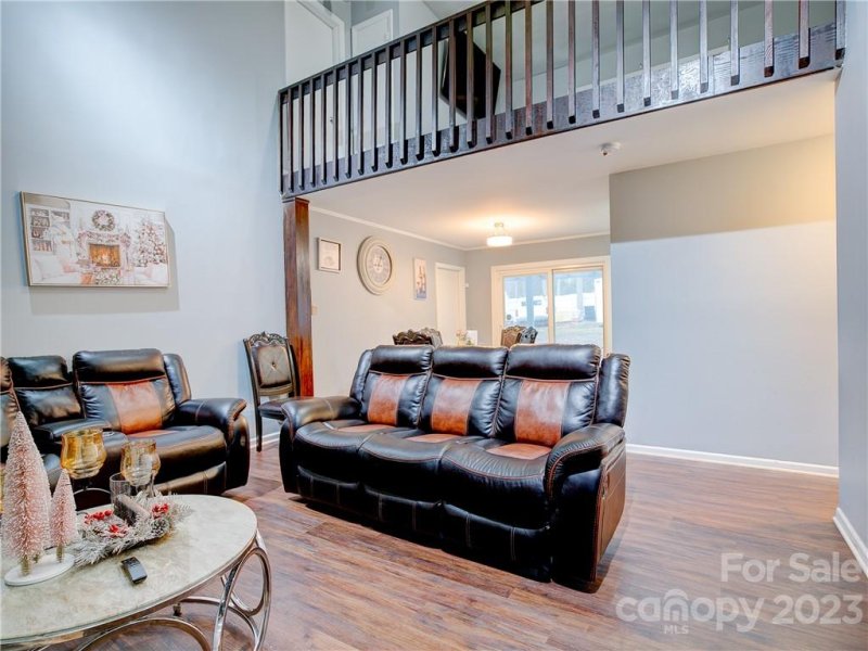 Property image 2 at 7705 Oak Canyon Lane, Charlotte, NC 28227