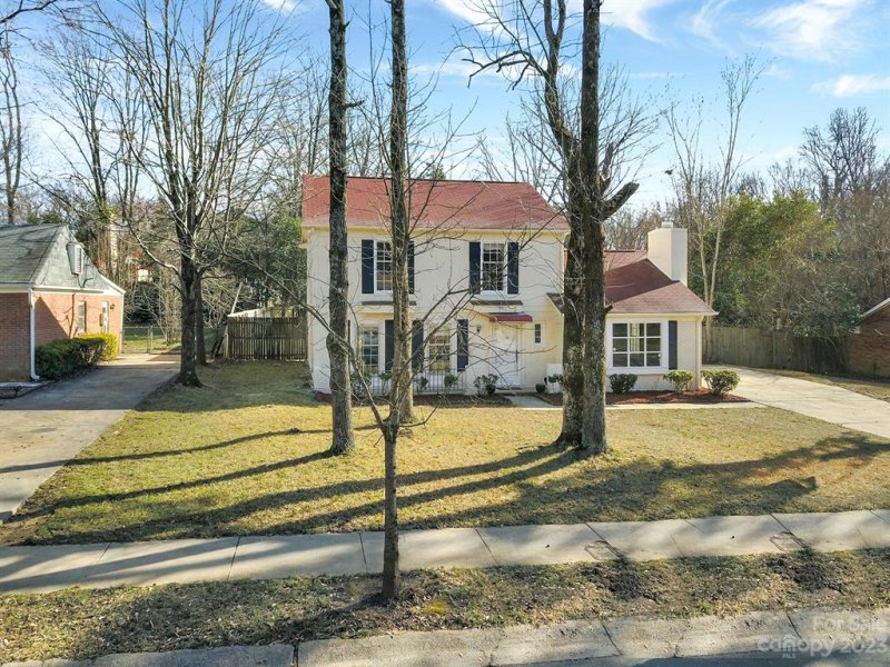 Property image 5 at 6313 Forest Way Drive, Charlotte, NC 28212