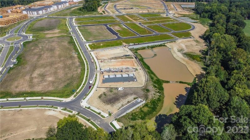 Property image 5 at 9095 Harwen Lane, Charlotte, NC 28075