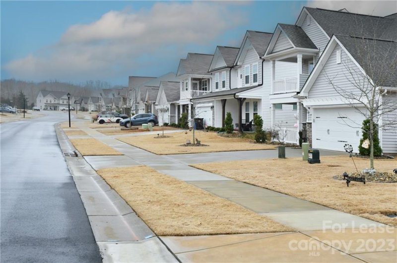 Property image 3 at 128 Suggs Mill Drive, Mooresville, NC 28115