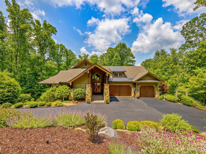 Property image 5 at 9 Silver Dollar Lane, Asheville, NC 28804