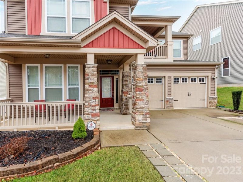 Property image 3 at 7133 Toxaway Lane, Charlotte, NC 28269