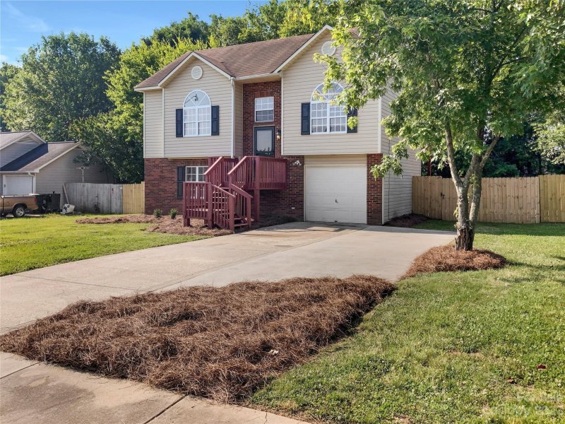 Property image 3 at 4449 Fawnbrook Avenue, Concord, NC 28027