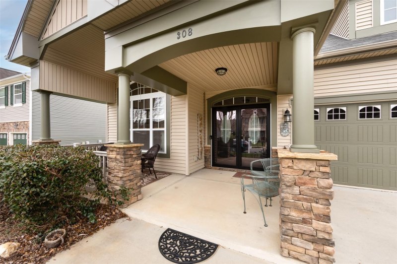 Property image 2 at 308 Tall Wheat Lane, Mount Holly, NC 28120