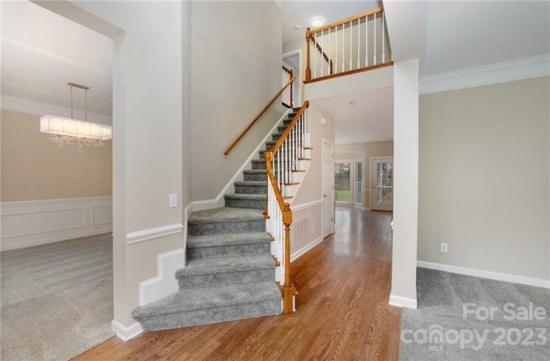 Property image 3 at 6701 Lyndonville Drive, Charlotte, NC 28277