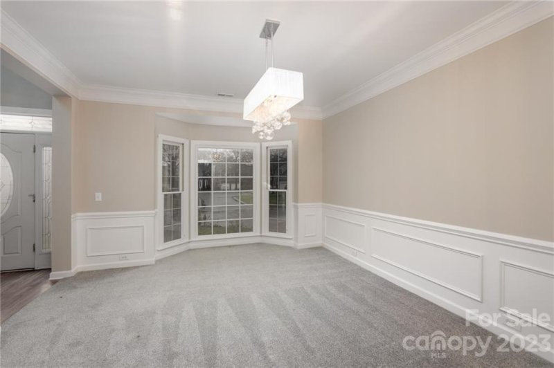 Property image 5 at 6701 Lyndonville Drive, Charlotte, NC 28277