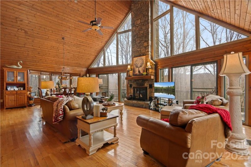 Property image 2 at 498 Hawk Ridge Road, Deep Gap, NC 28618