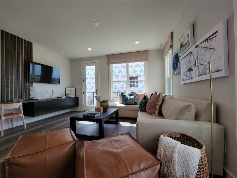 Property image 3 at 5006 Tiny Lane, Charlotte, NC 28203