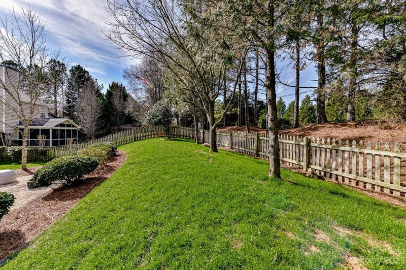 Property image 3 at 6513 Newry Court, Charlotte, NC 28270