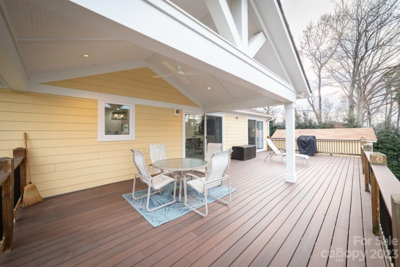 Property image 4 at 21200 Rio Oro Drive, Cornelius, NC 28031