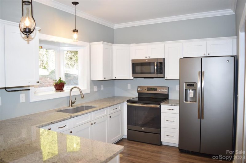 Property image 2 at 505 2nd Street Place, Conover, NC 28613