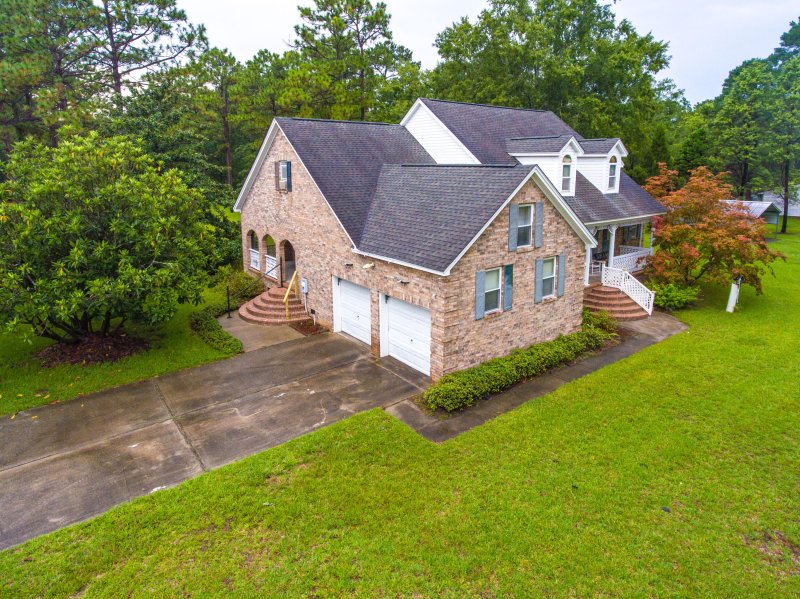 Property image 3 of 188 Glen Street in Clemson Terrace, Summerville, SC 29483