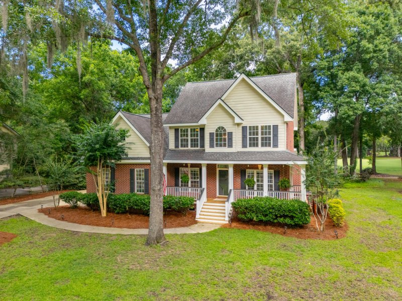 Property image 2 of 5195 Forest Oaks Drive in Plantation at Stono Ferry, Hollywood, SC 29449