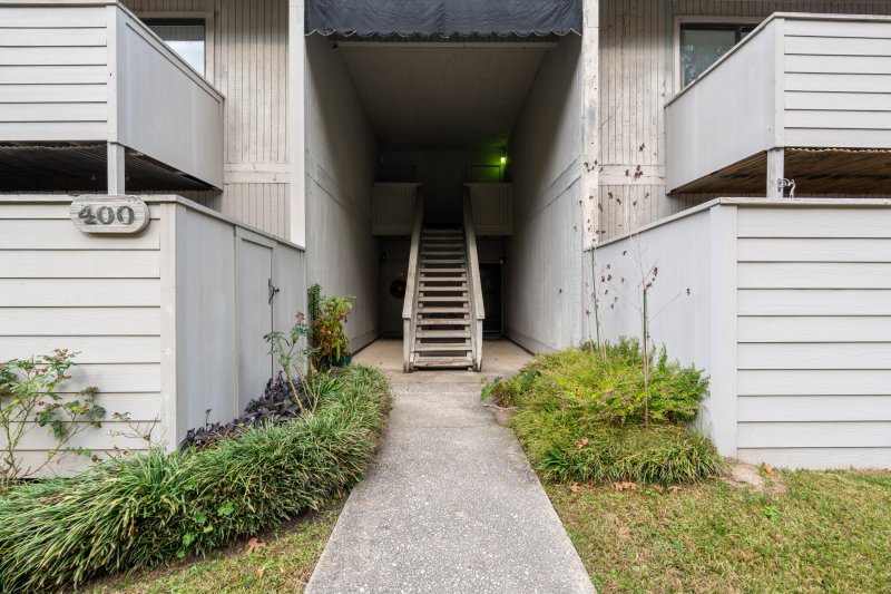 Greenslake Condominiums, Goose Creek community