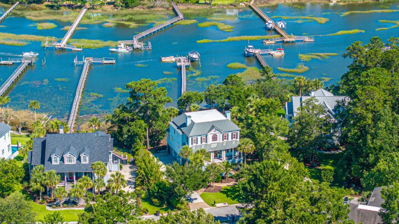 Property image 2 of 2254 Beckenham Drive in Park West, Mount Pleasant, SC 29466