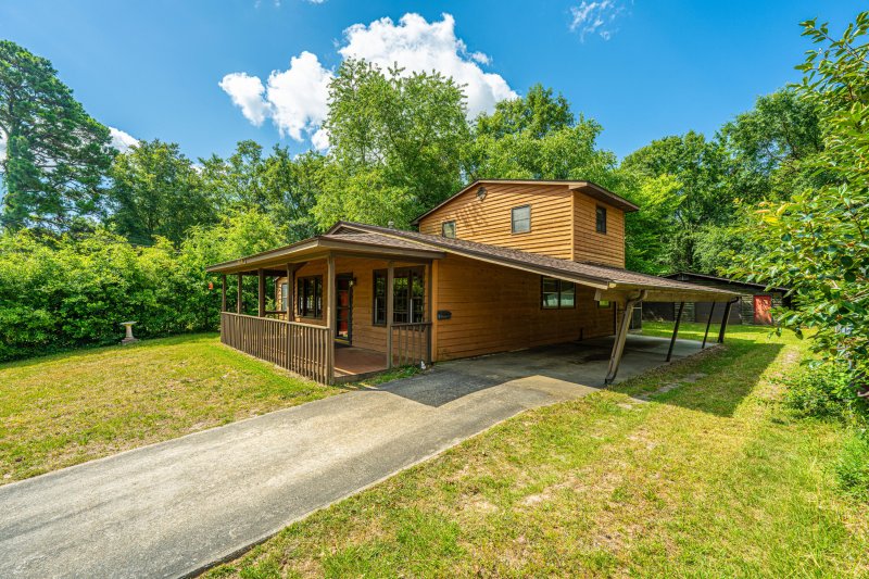 Property image 3 at 5904 Hagood Avenue, Hanahan, SC 29410