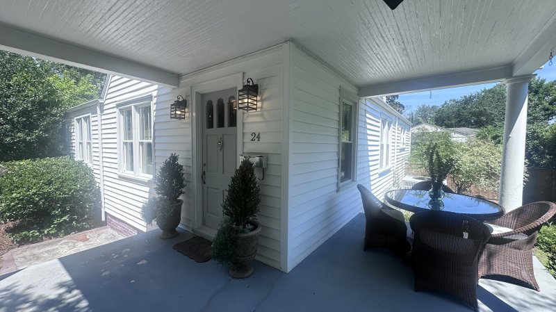 Property image 3 at 24 Oakdale Place, Charleston, SC 29407