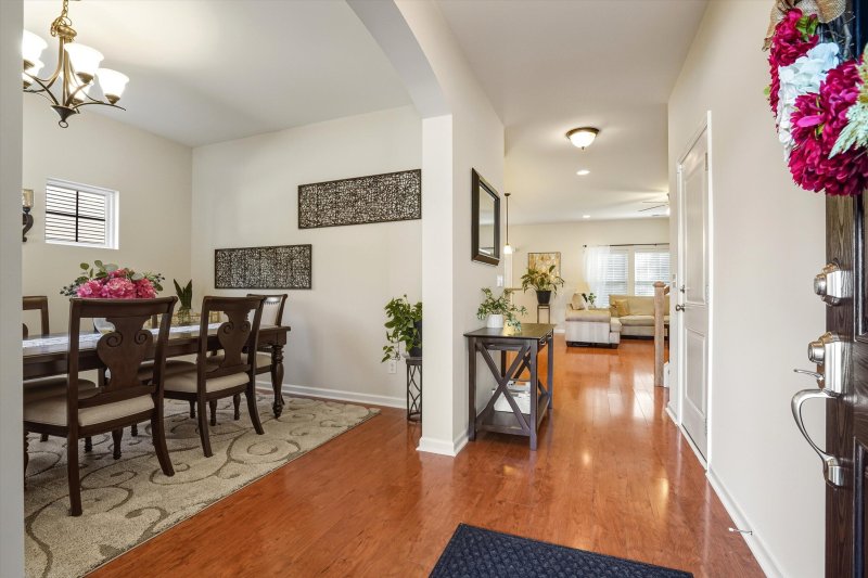 Property image 4 of 5449 Kings River Drive in Taylor Plantation, North Charleston, SC 29420