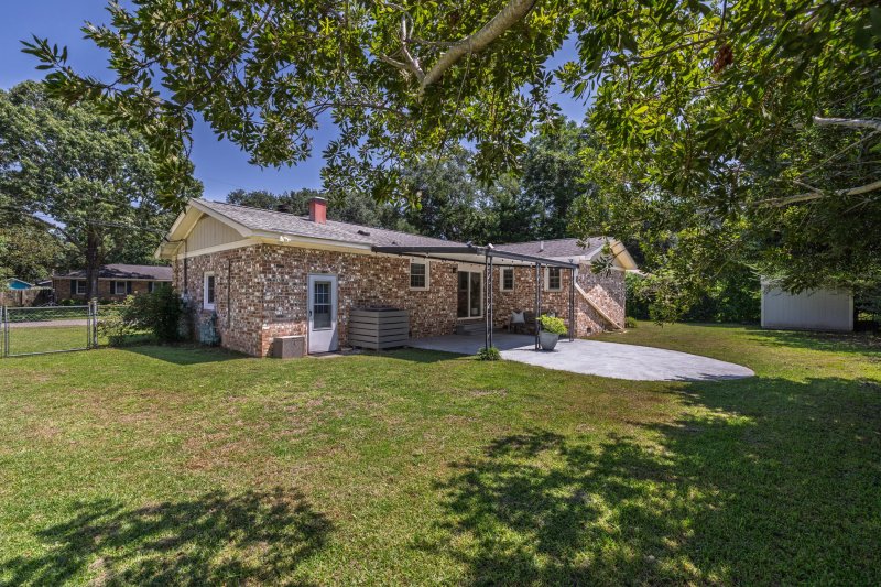 Property image 4 at 1319 Hampshire Road, Charleston, SC 29412