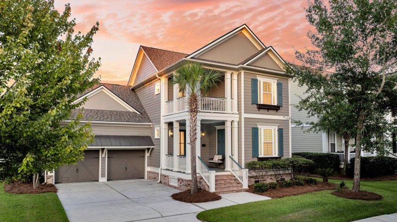 2809 River Vista Way