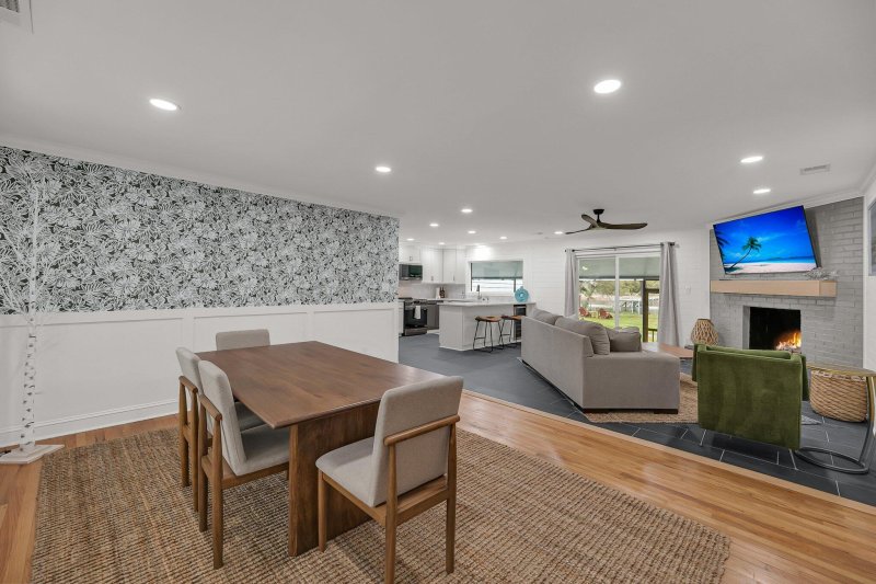 Property image 4 of 764 Creekside Drive in Lighthouse Point, Charleston, SC 29412