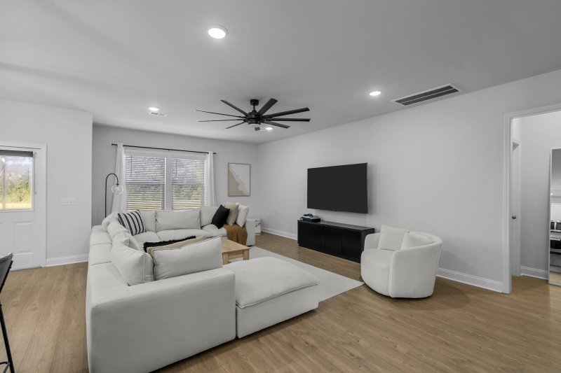 Property image 3 of 5111 Cranesbill Way in Sea Island Preserve, Johns Island, SC 29455