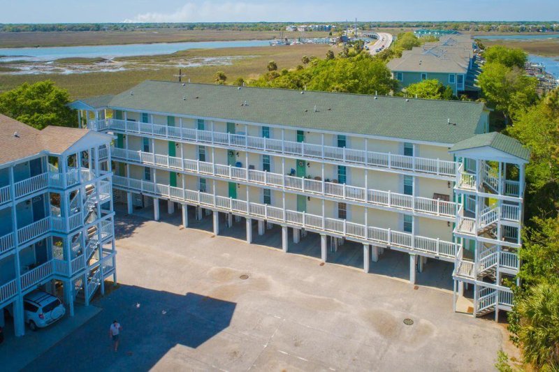 Property image 2 of 2262 Folly Road 1g in The Palmettos at Folly, Charleston, SC 29412