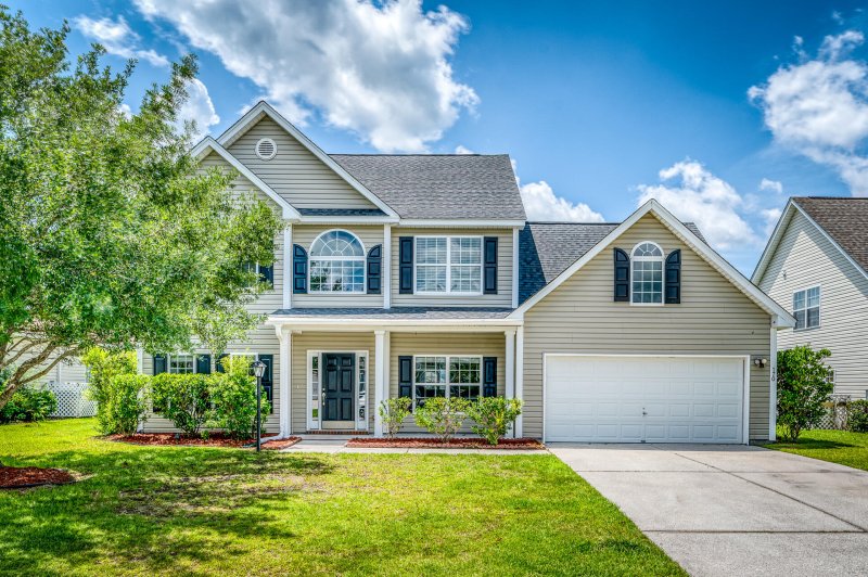 Property image 2 of 170 Highwoods Plantation Avenue in Highwoods Plantation, Summerville, SC 29485