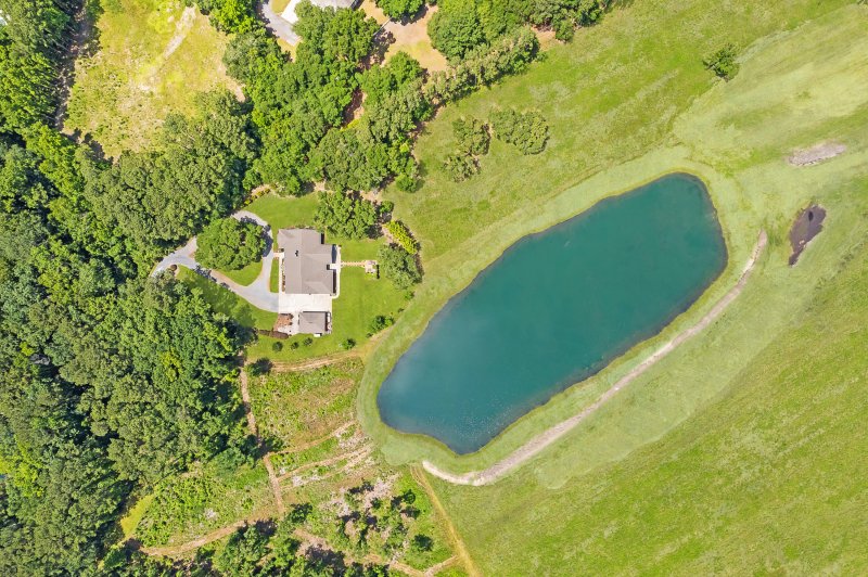 Polly Point Plantation, Wadmalaw Island Community