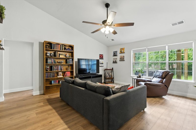 Property image 5 at 816 W Saltash Alley, Goose Creek, SC 29445