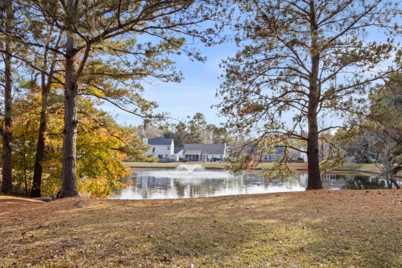 Property image 2 at 8514 Falling Leaf Lane, North Charleston, SC 29420