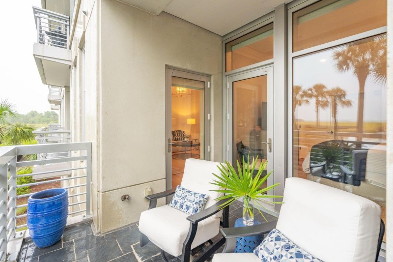 Property image 3 of 316 Cooper River Drive in Tides Condominiums, Mount Pleasant, SC 29464