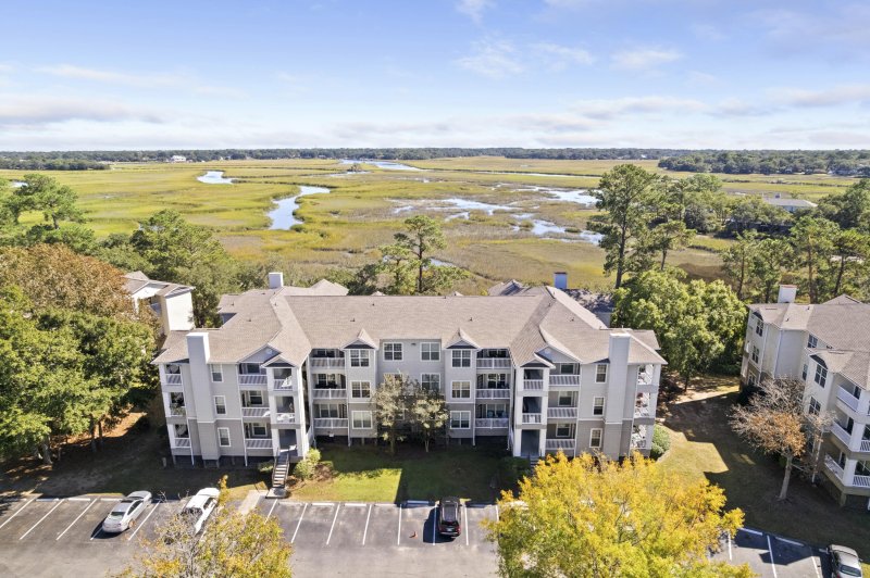 Property image 3 of 700 Daniel Ellis Drive 9203 in The Peninsula Condominiums, Charleston, SC 29412