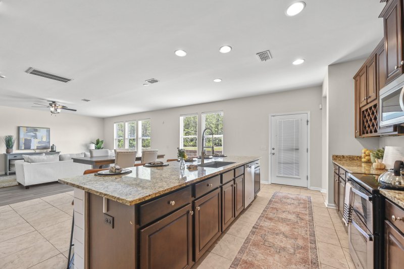 Property image 4 of 316 Beachgrass Lane in Cane Bay Plantation, Summerville, SC 29486