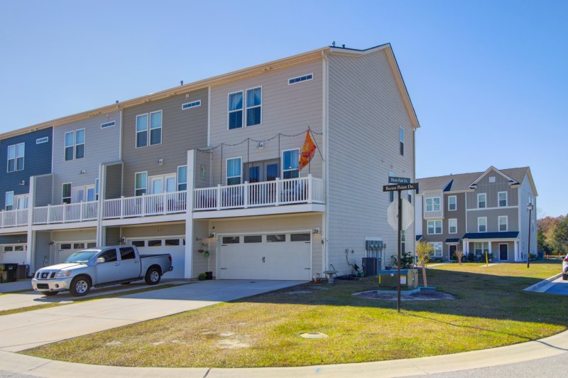Property image 3 of 865 Recess Point Dr 25 Drive in Foxbank Plantation, Moncks Corner, SC 29461