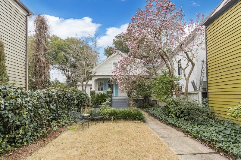 Property image 2 at 244 Ashley Avenue, Charleston, SC 29403