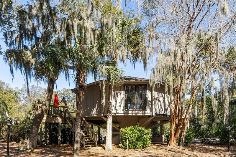 Property image 3 of 12 Dune Crest Trace Trail in Dune Crest, Seabrook Island, SC 29455