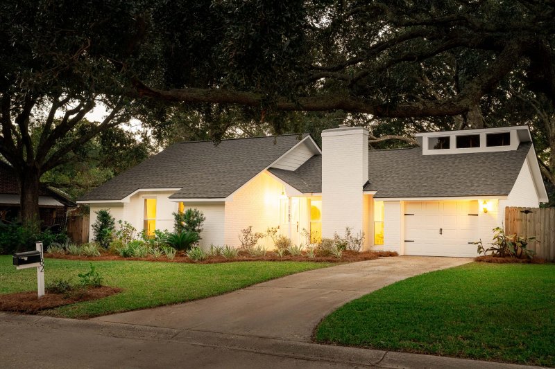 1182 Main Canal Drive