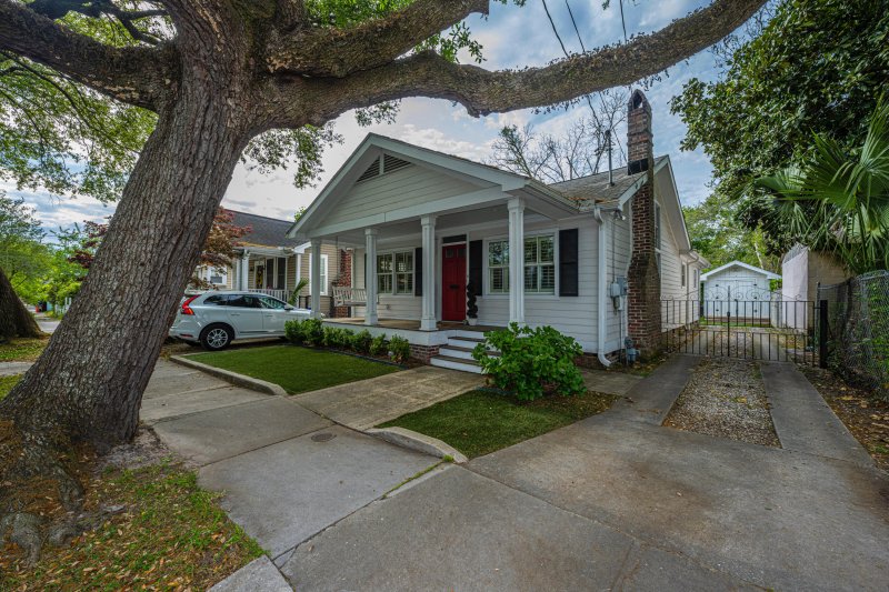 Property image 2 at 2 Gordon Street, Charleston, SC 29403