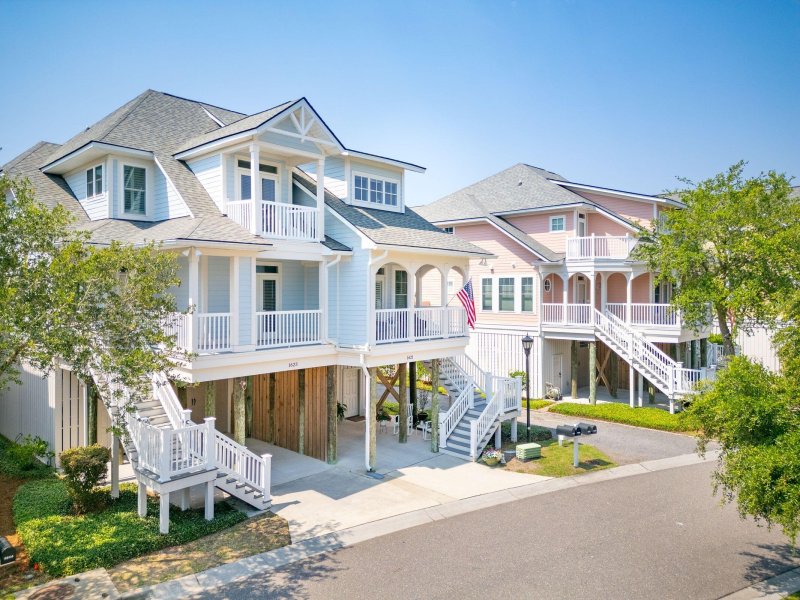 Property image 5 of 1621 Folly Creek Way 8 in Palmetto Pointe, Charleston, SC 29412