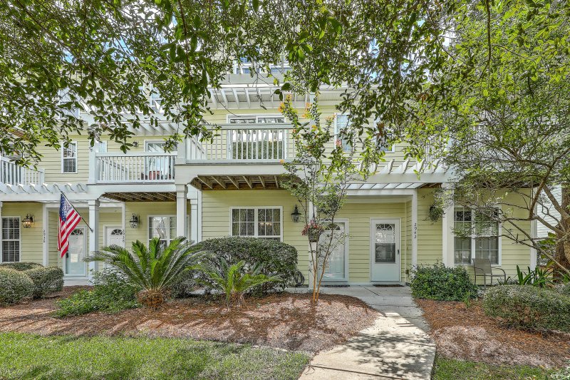 2940 Sugarberry Lane